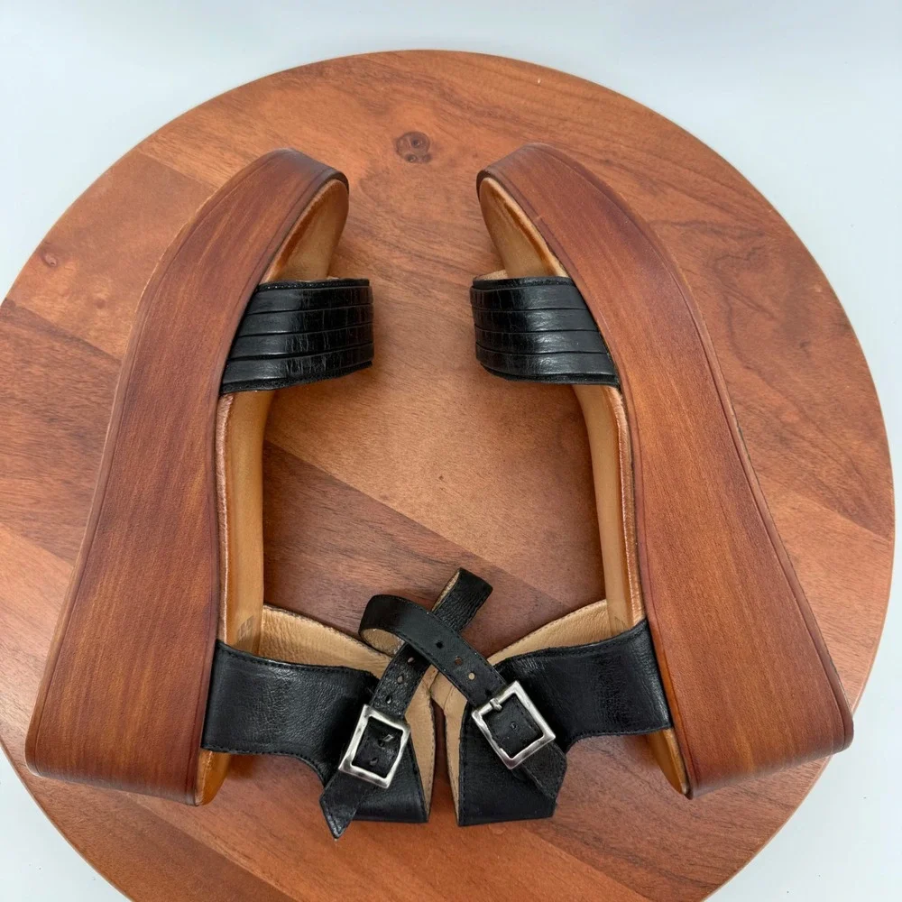 Miz Mooz Gwyneth Black Leather Platform Wedge Sandals Womens EU‎ 42/US 10.5-11